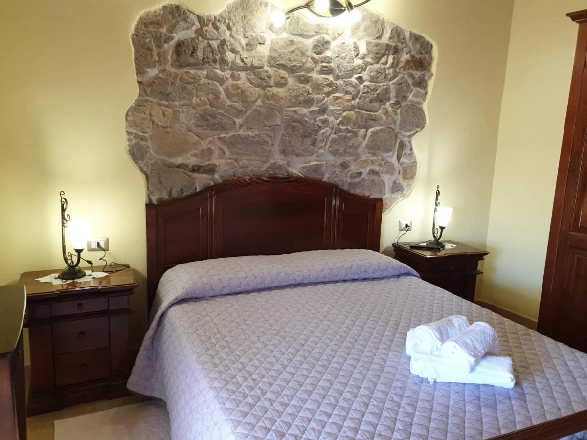 Scano Montiferro Estia Bed & Breakfast エクステリア 写真